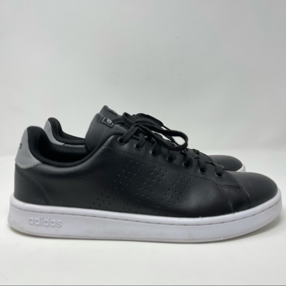 Adidas Black Men’s Sneakers Size: 12